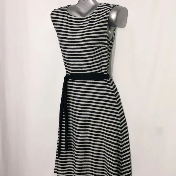 Super cute ANN TAYLOR nautical sleeveless scoop neck dress - Picture 4 of 8